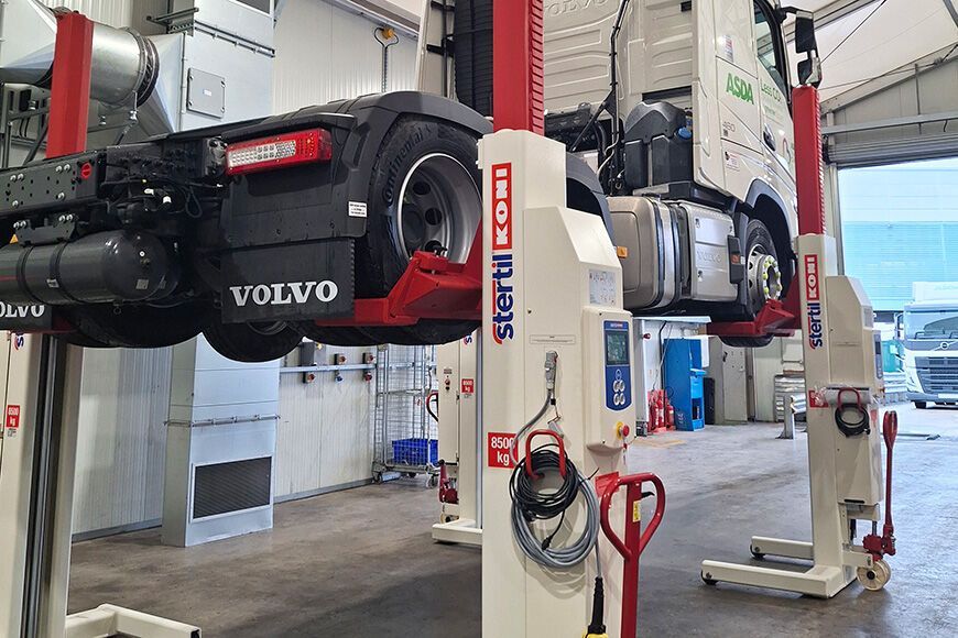 Stertil-Koni lifts used by MC Truck & Bus