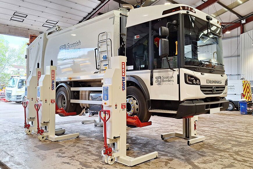 Stertil-Koni vehicle lifts