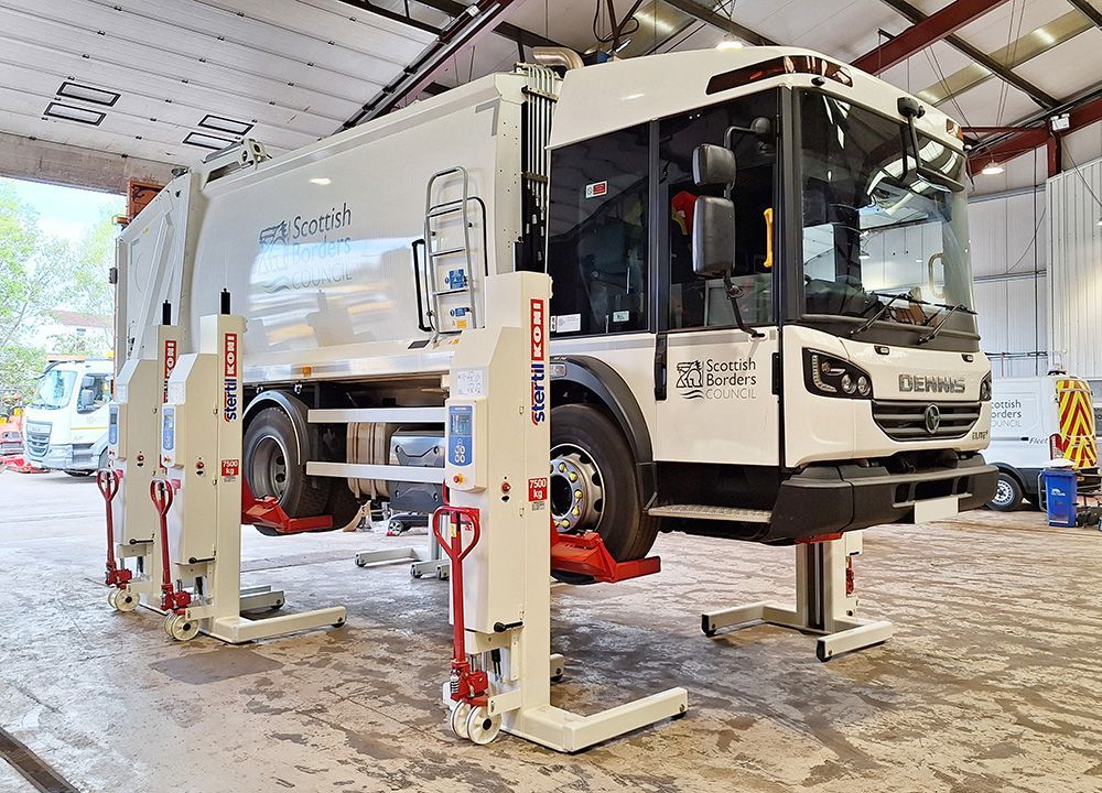 Stertil-Koni mobile truck lifts