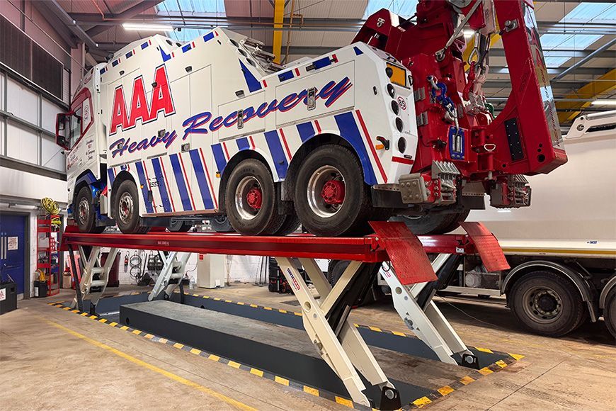 Stertil-Koni truck lift