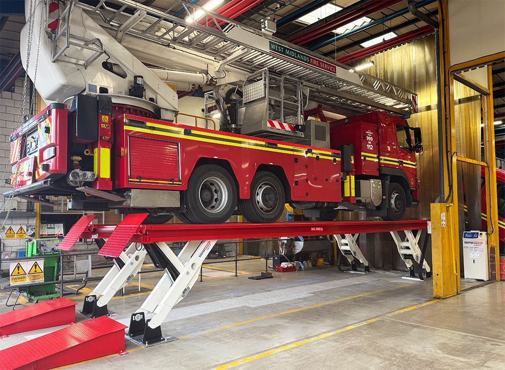 West Midlands Fire & Rescue Stertil-Koni SKYLIFT vehicle lift