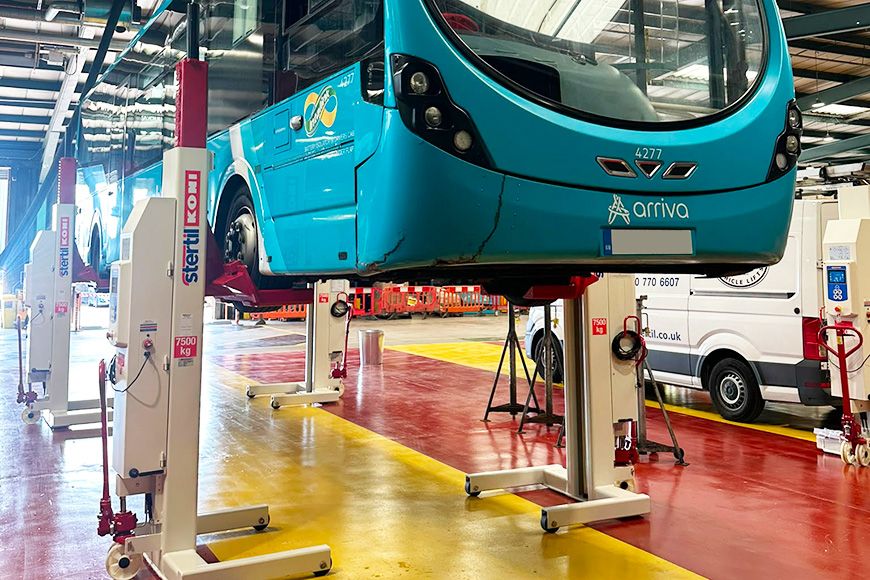 Arriva Stevenage depot with Stertil-Koni mobile column bus lifts
